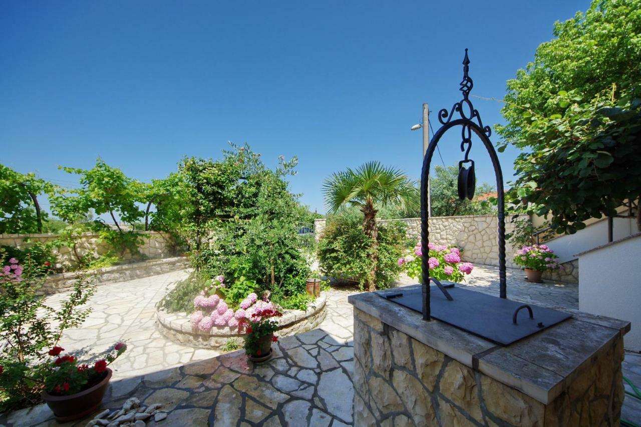 Apartman Marija Posedarje Exterior foto