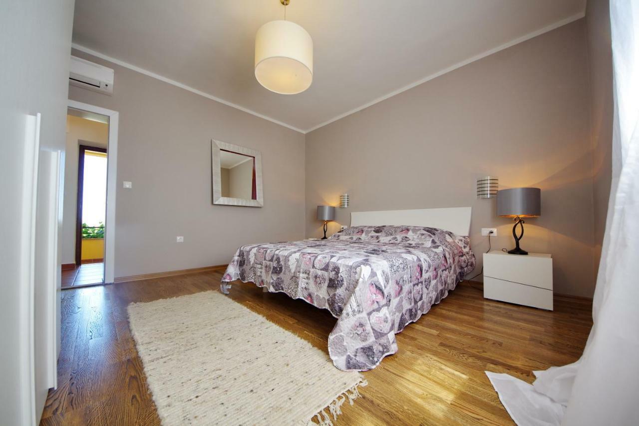 Apartman Marija Posedarje Exterior foto
