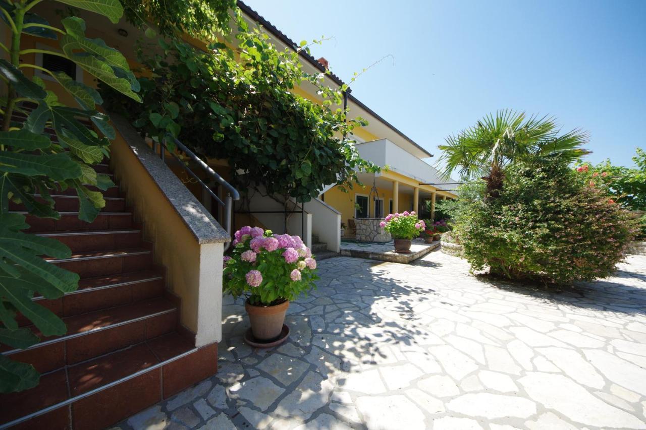 Apartman Marija Posedarje Exterior foto