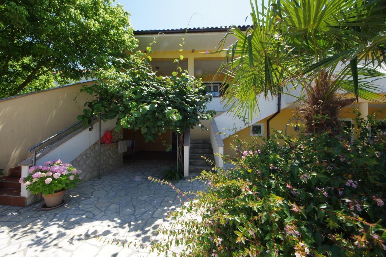 Apartman Marija Posedarje Exterior foto